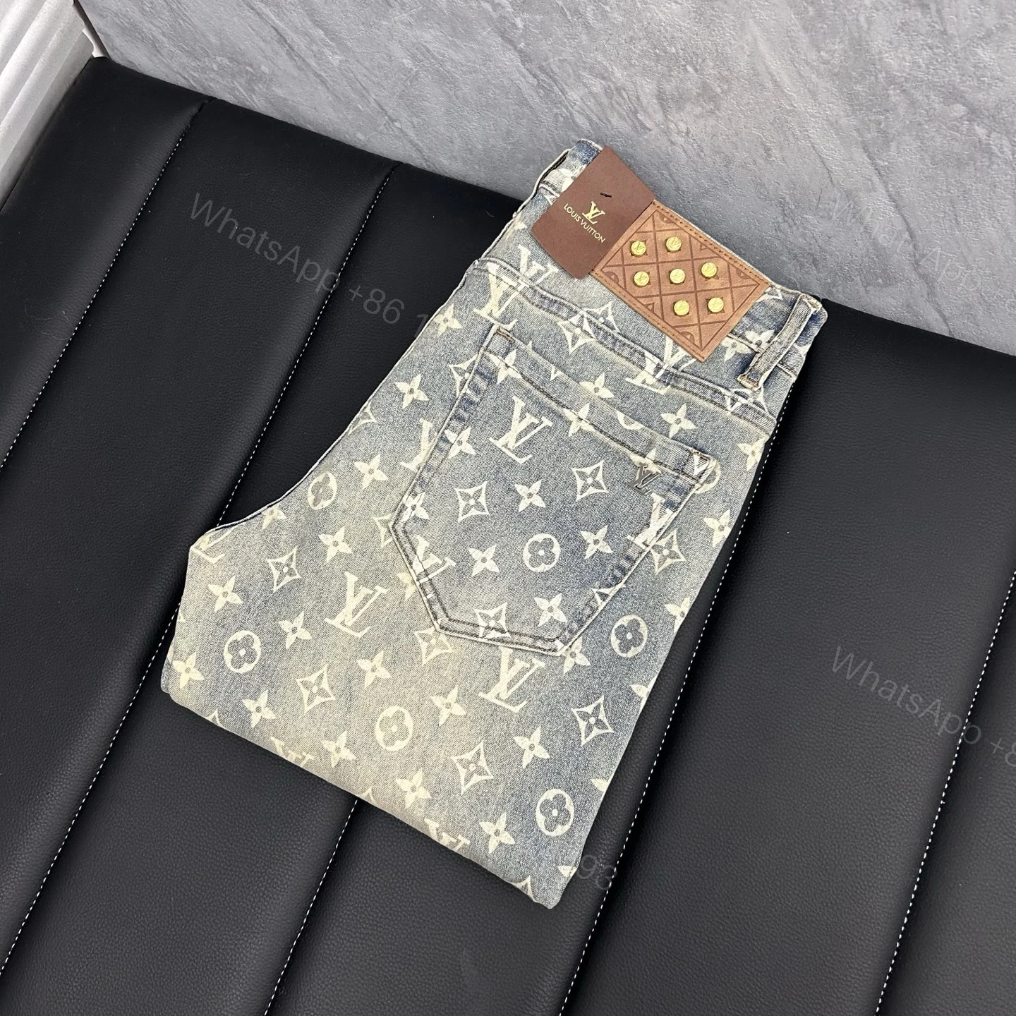 LV一比一復古水洗滿版LOGO牛仔褲 潮流街頭風格丹寧必收款 — view 1