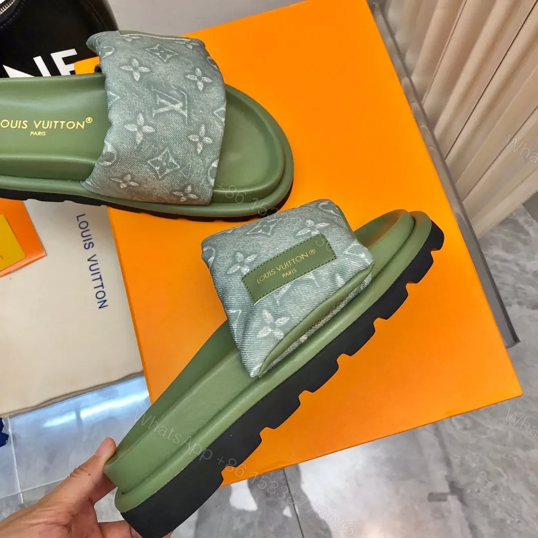 View 6 of LV Women Green Fabric Strap Rubber Sole Sandals