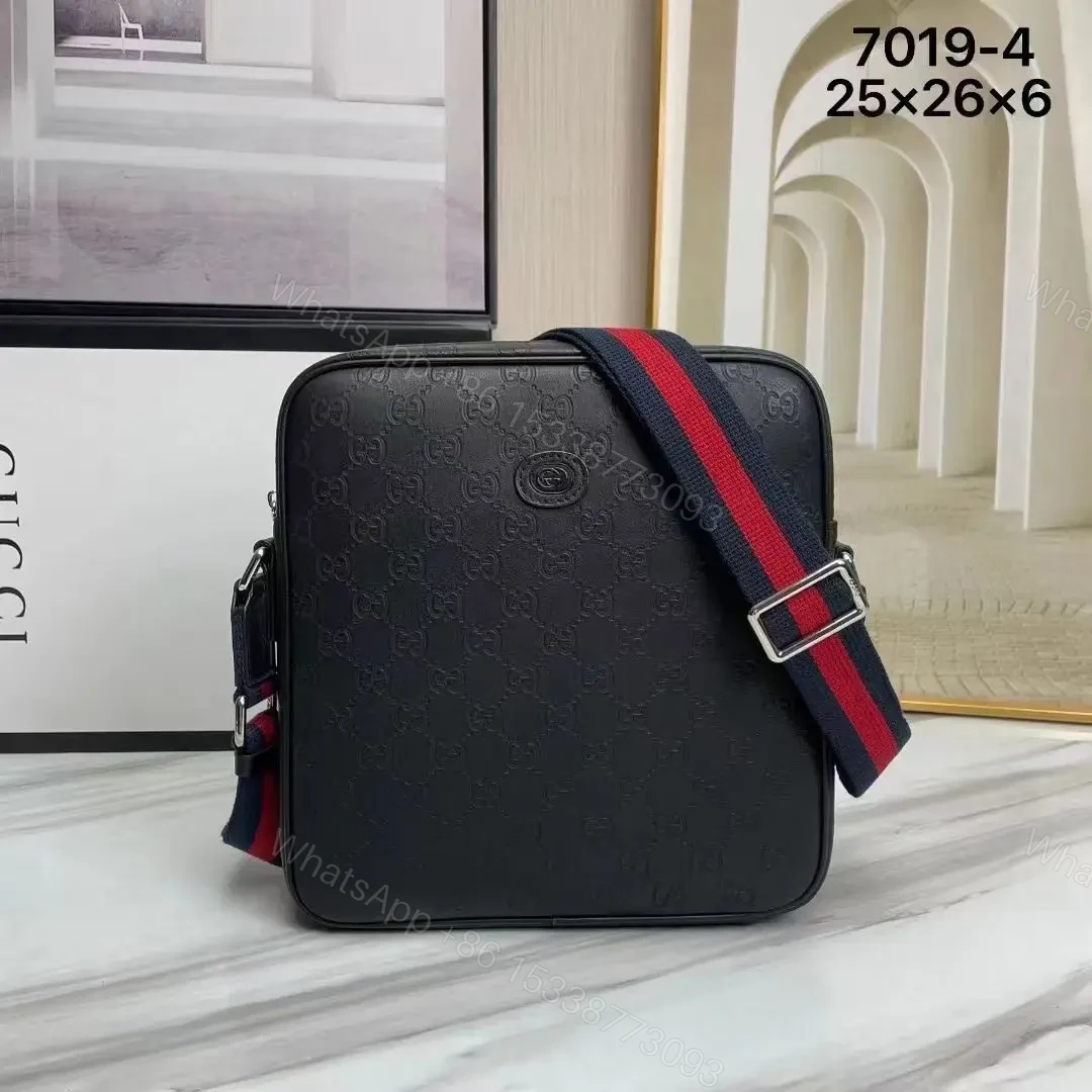 GUCCI — view 1