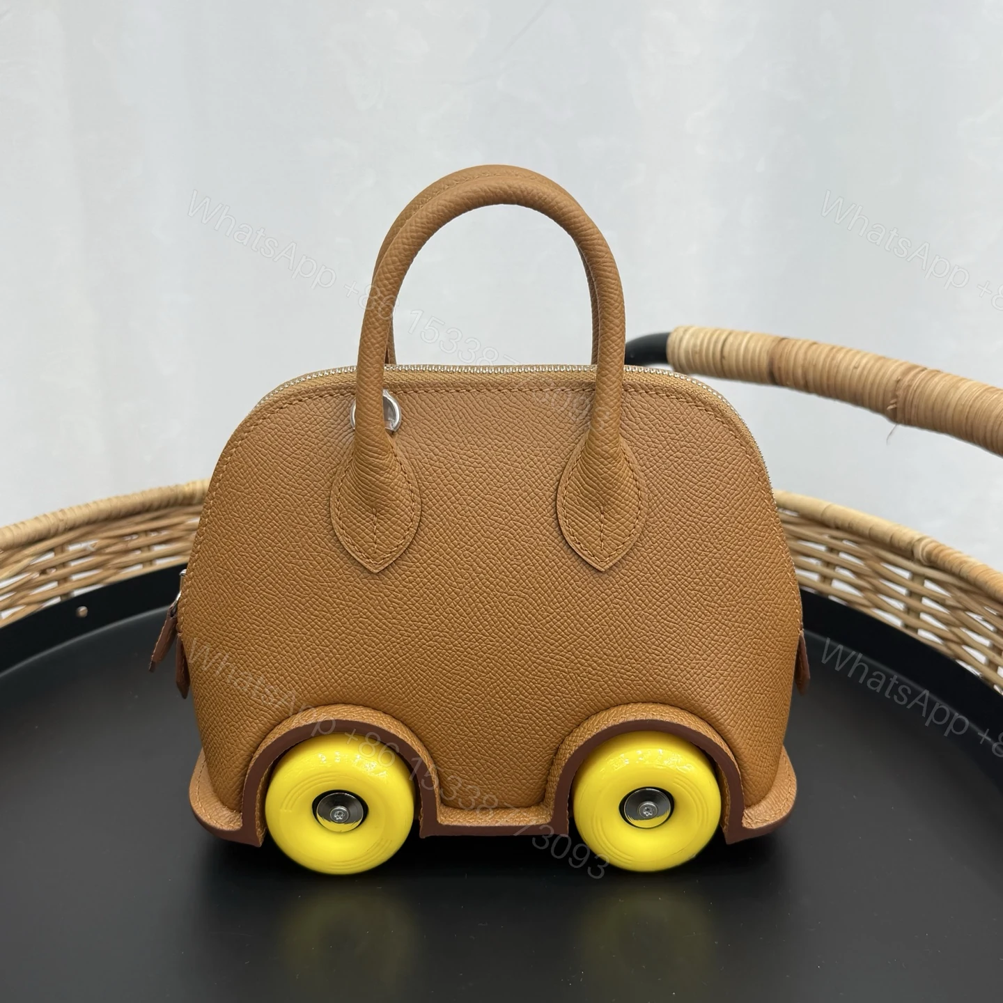 Hermes 高仿 女款 Mini Bolide 小車包 焦糖棕可愛設計款 — view 1