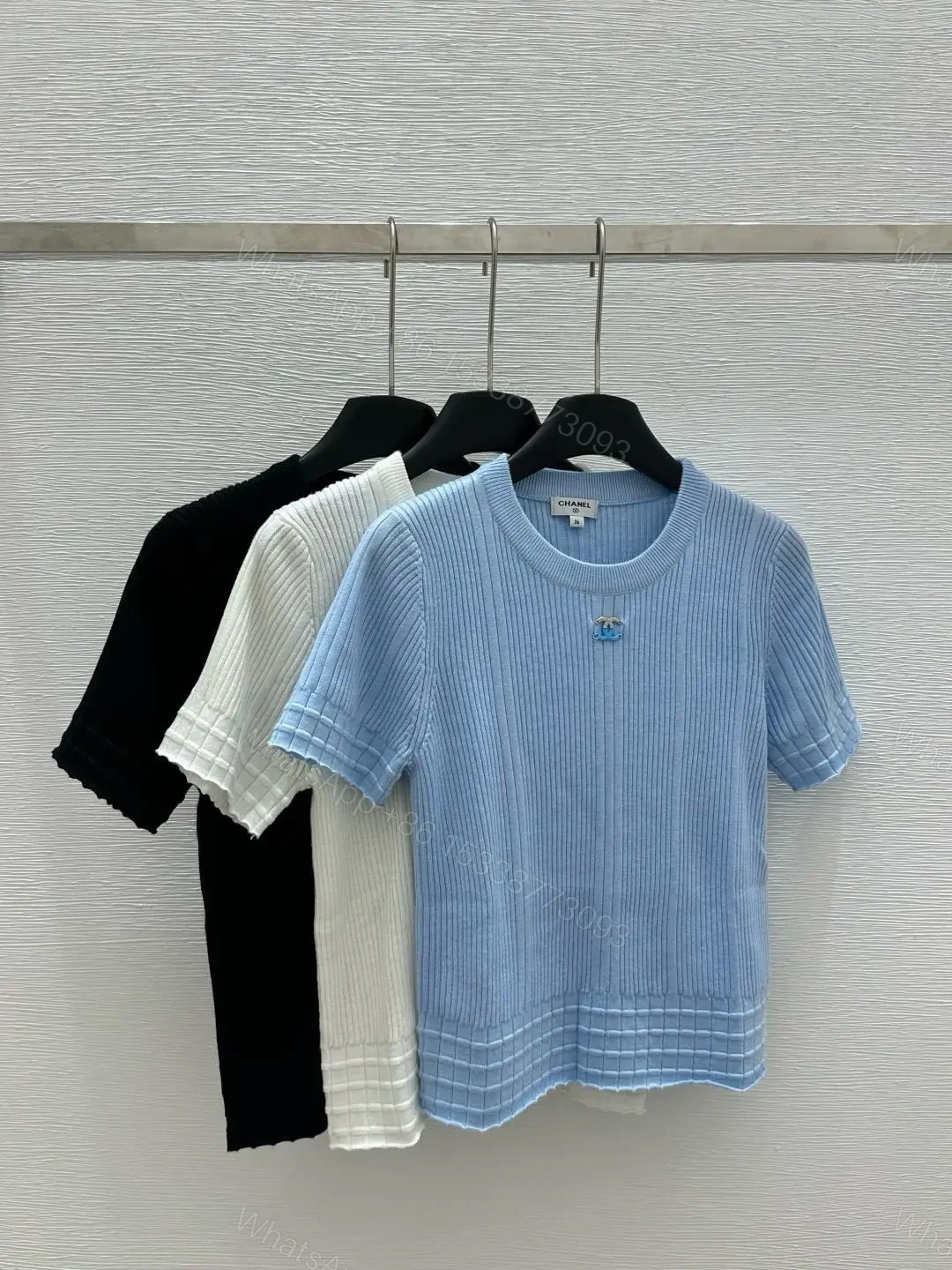 CHANEL — view 1