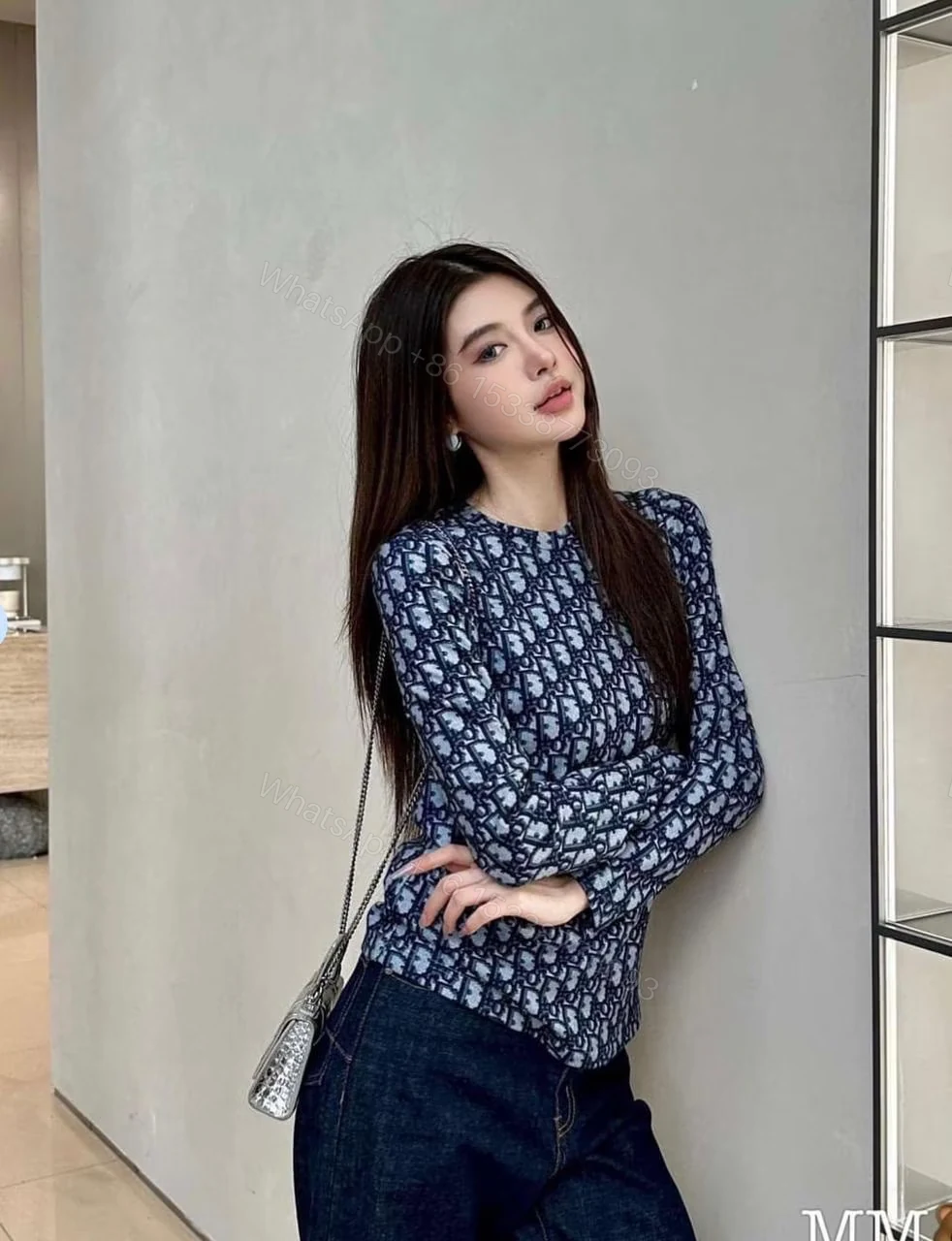 DIOR — view 1