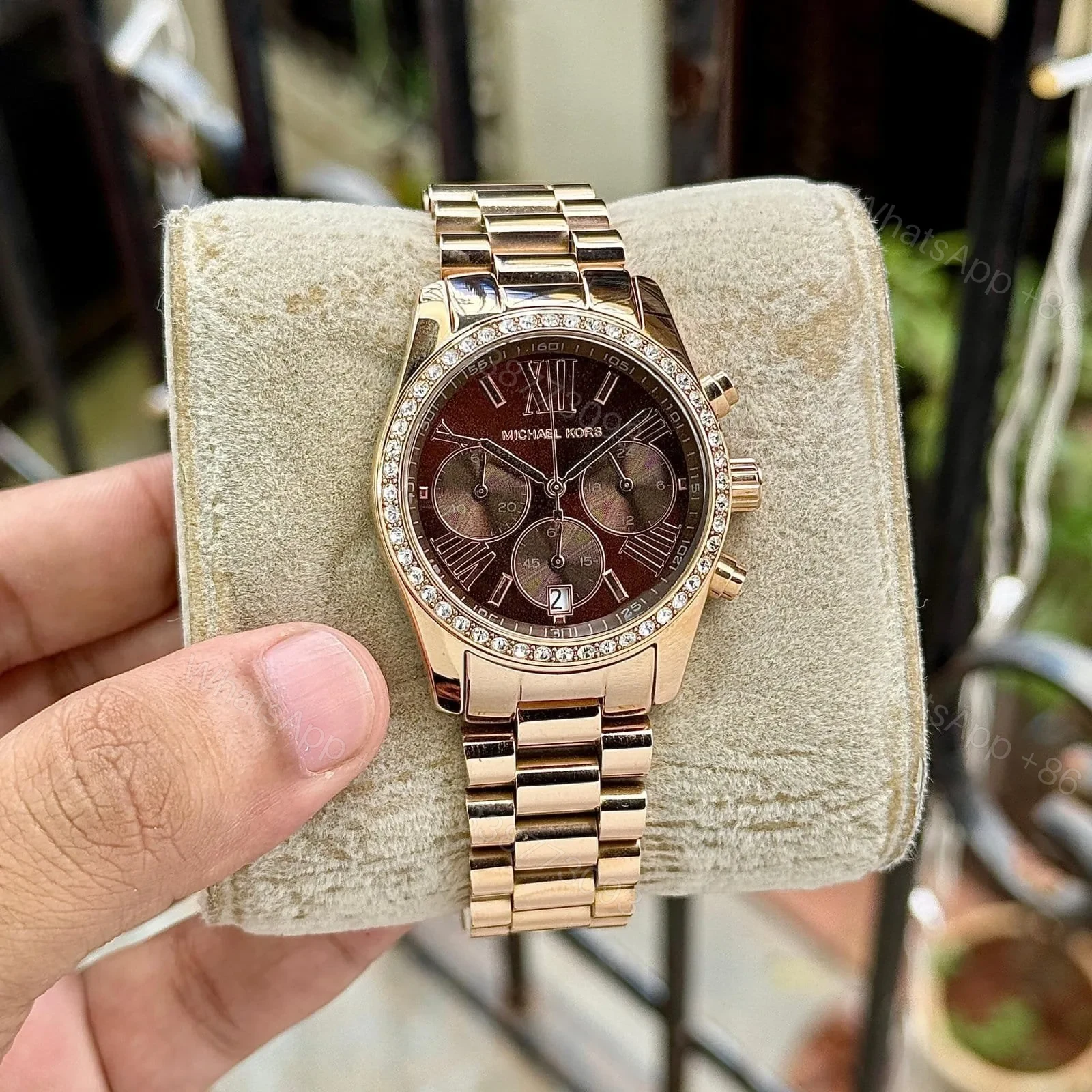 Michael Kors Lexington Chronograph — view 1