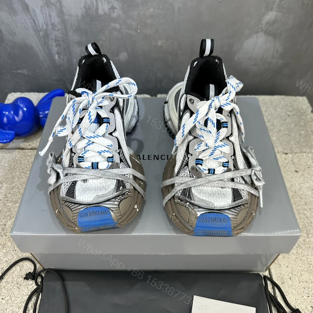 Balenciaga 高仿老爹鞋灰藍配色設計活潑男士穿搭推薦 — view 1