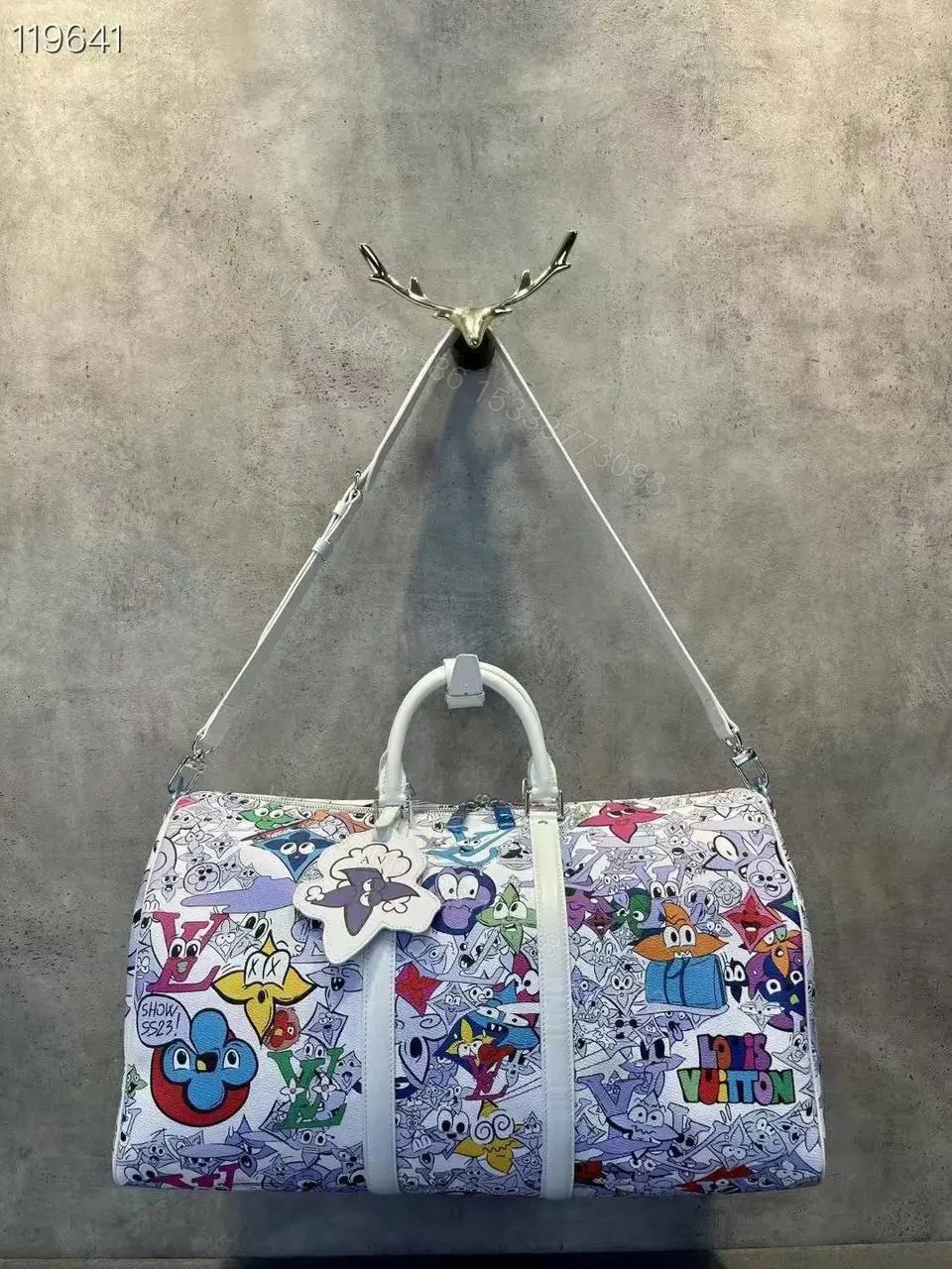 LOUIS VUITTON — view 1