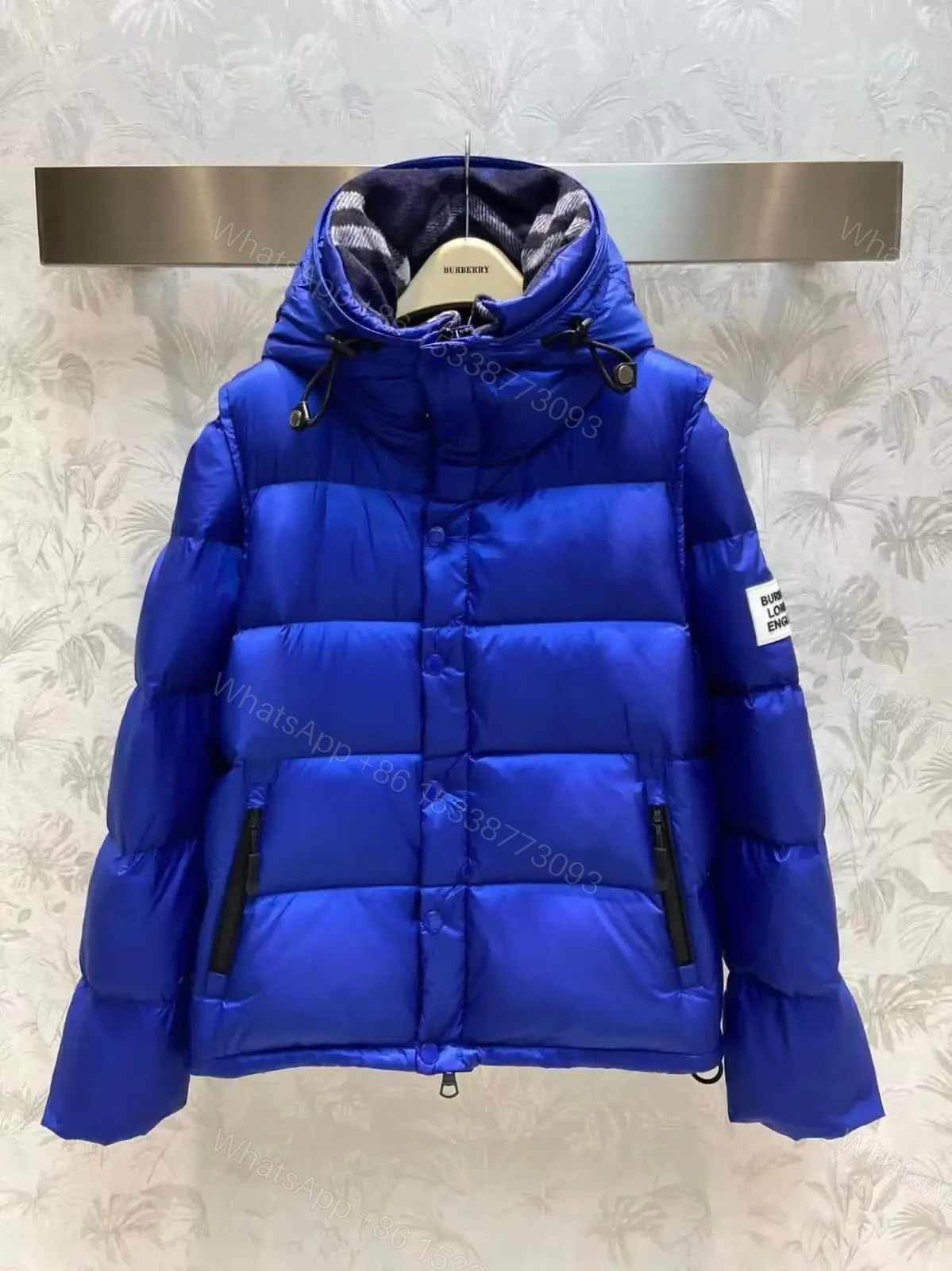 BURBERRY — view 1