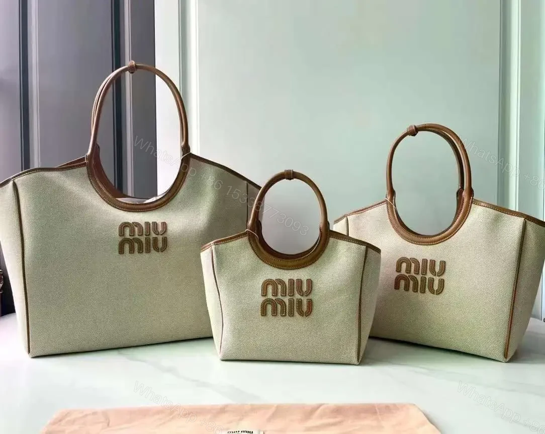 MIU MIU — view 1