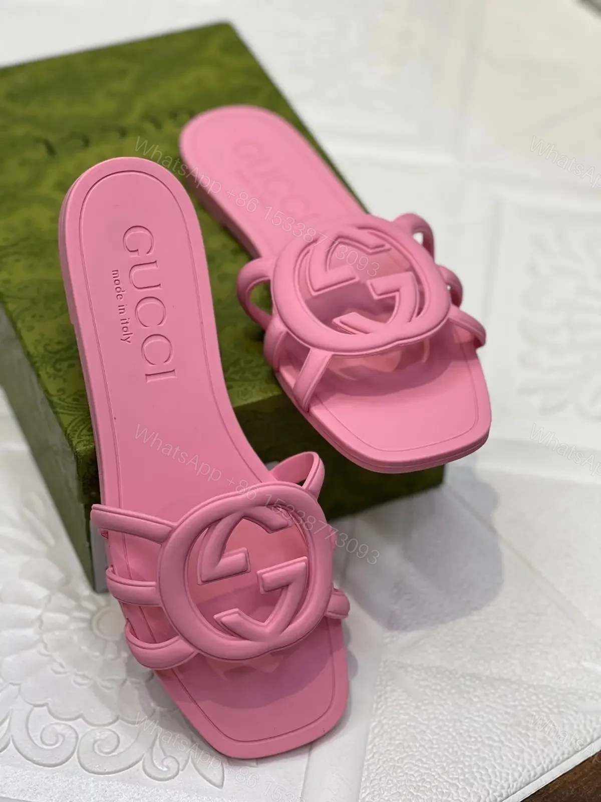 GUCCI — view 1