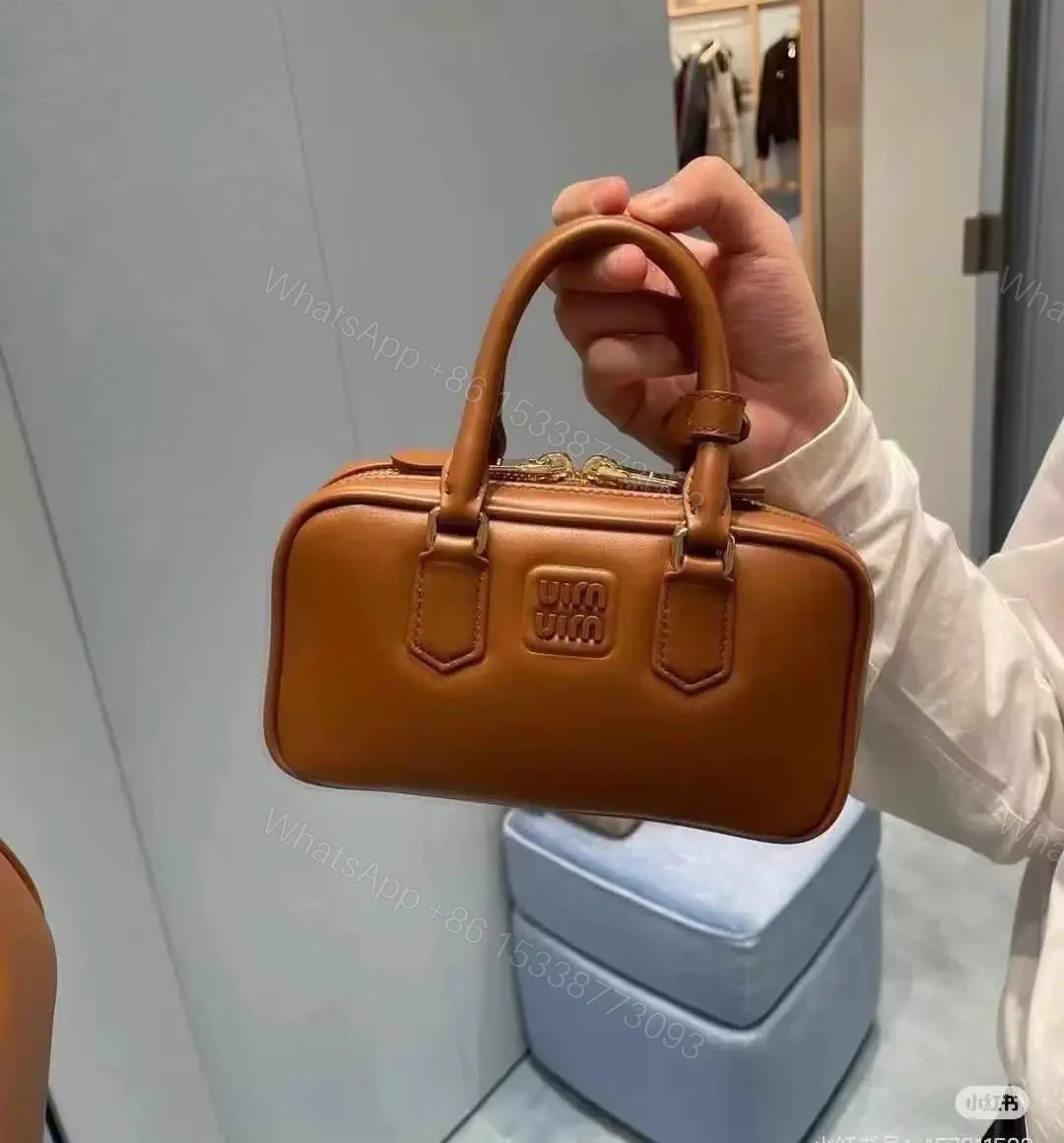 MIU MIU — view 1