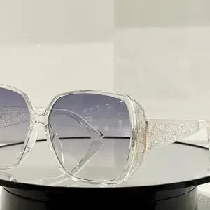 DIOR — view 1