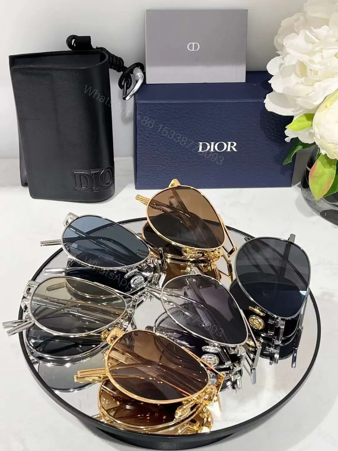CHRISTAN DIOR — view 1