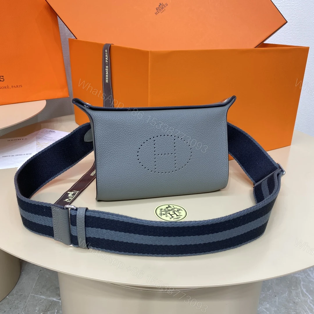 Hermes 高仿 Evelyne TPM 迷你斜背包 灰藍拼色 小牛皮休閒百搭款 — view 1