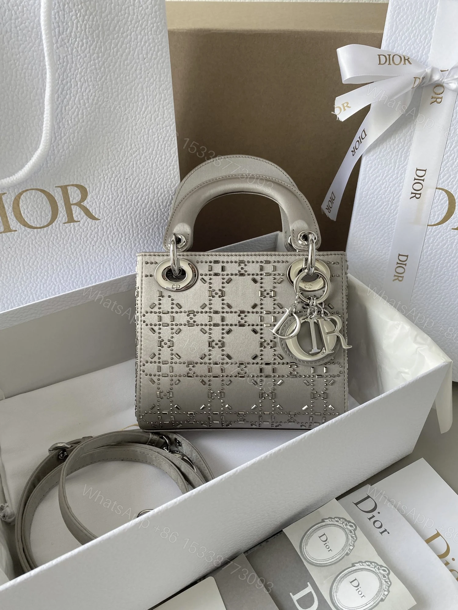 Dior 高仿 女款 Lady 灰色字母格紋手提包 氣質百搭款 — view 1