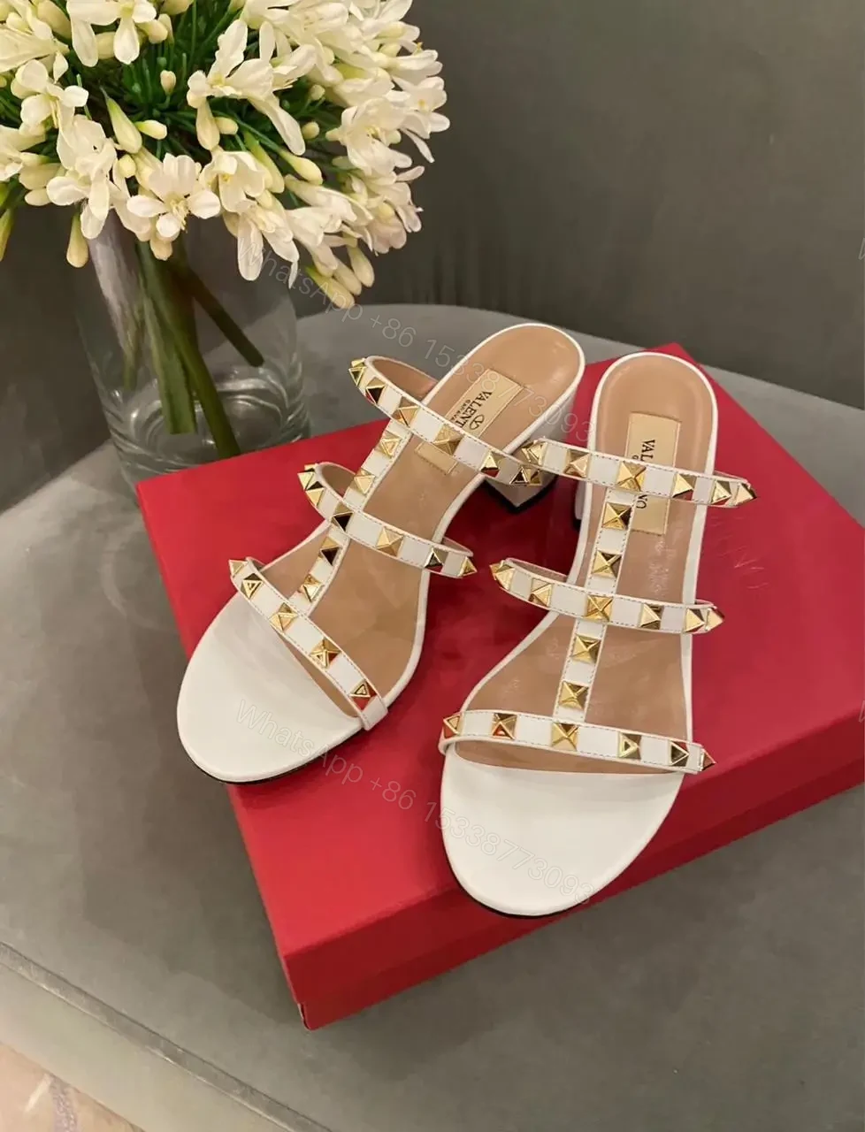 VALENTINO — view 1