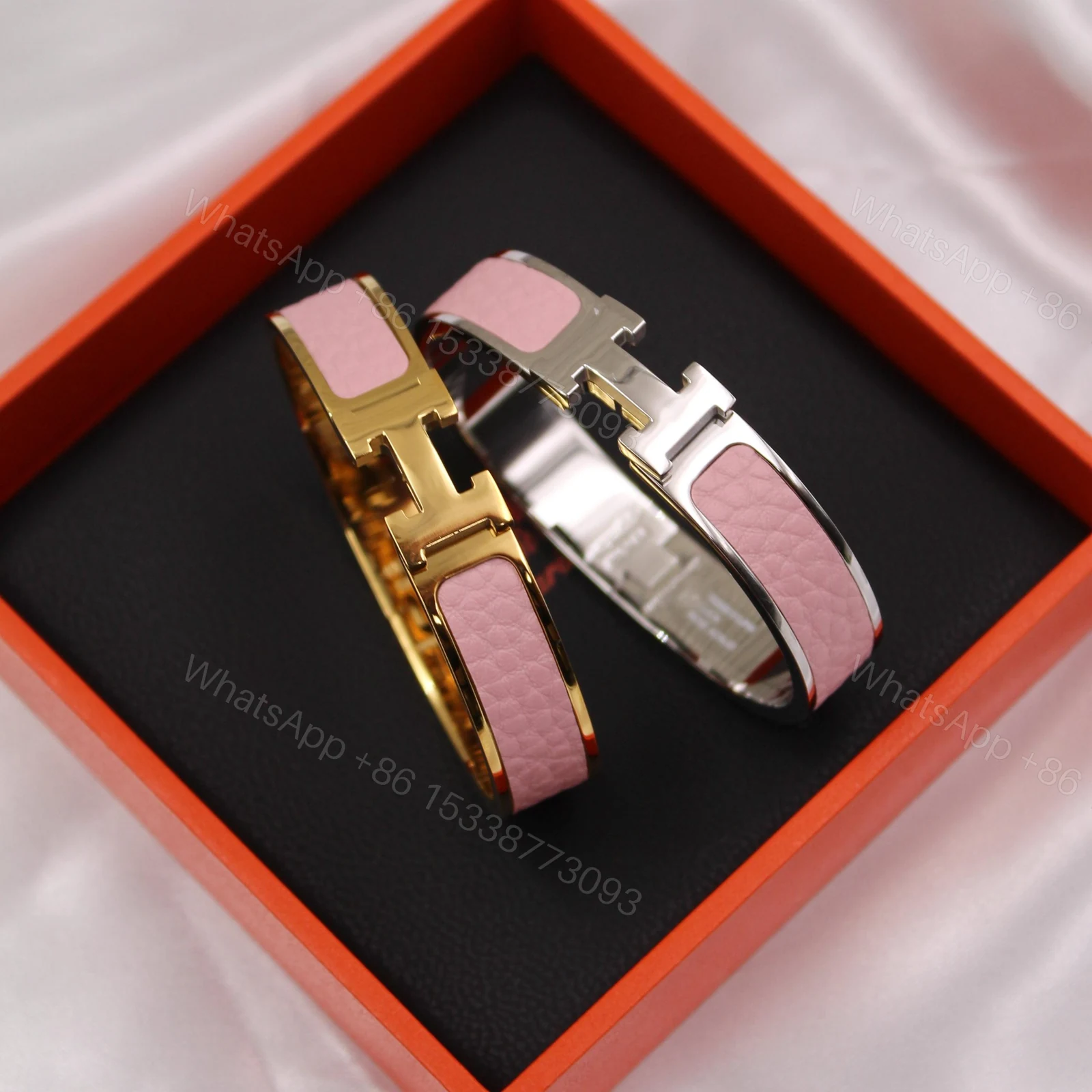 Clic HH Bracelet — view 1