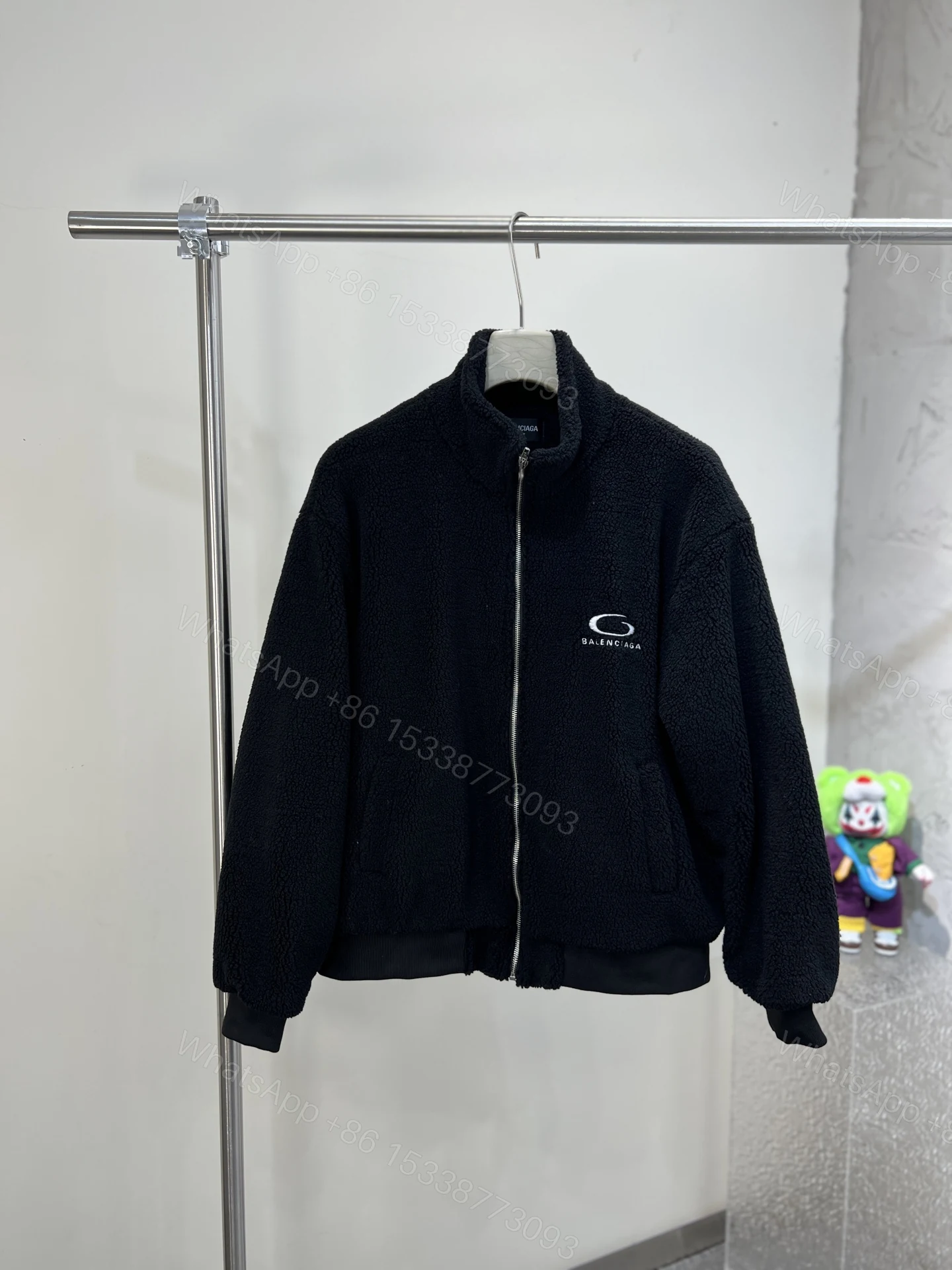 Balenciaga 高仿男士泰迪絨拉鍊外套 保暖羊羔絨內裡 黑色百搭款 — view 1