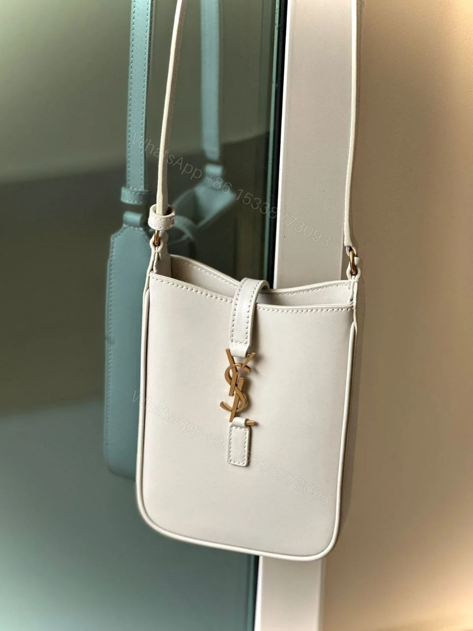 Saint Laurent BAG LE 5A7 — view 1