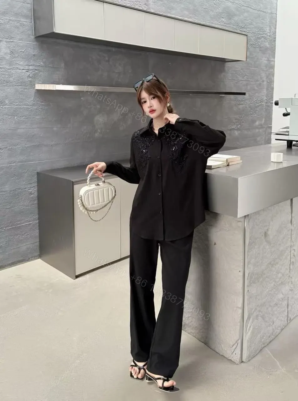 CHANEL — view 1