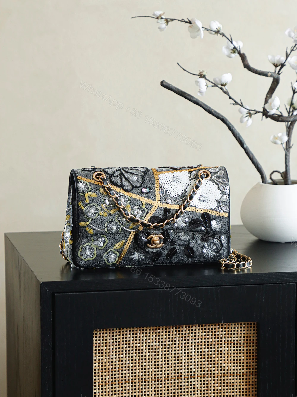 CHANEL 精品仿製 2.55 刺繡亮片拼接鏈條包 華麗手工藝奢華女包 — view 1
