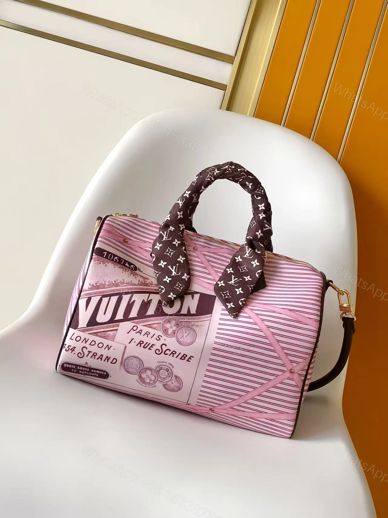 LV 高仿 M28750 粉色插畫 Speedy 手提包 女款藝術印花波士頓包 斜背包 — view 1