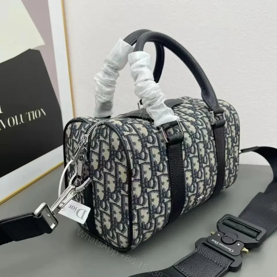 DIOR — view 1