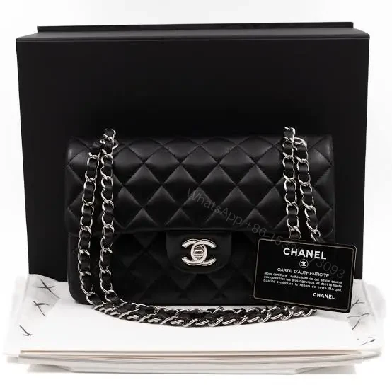 Chanel Classic Double Flap bag black quilted lambski — view 1