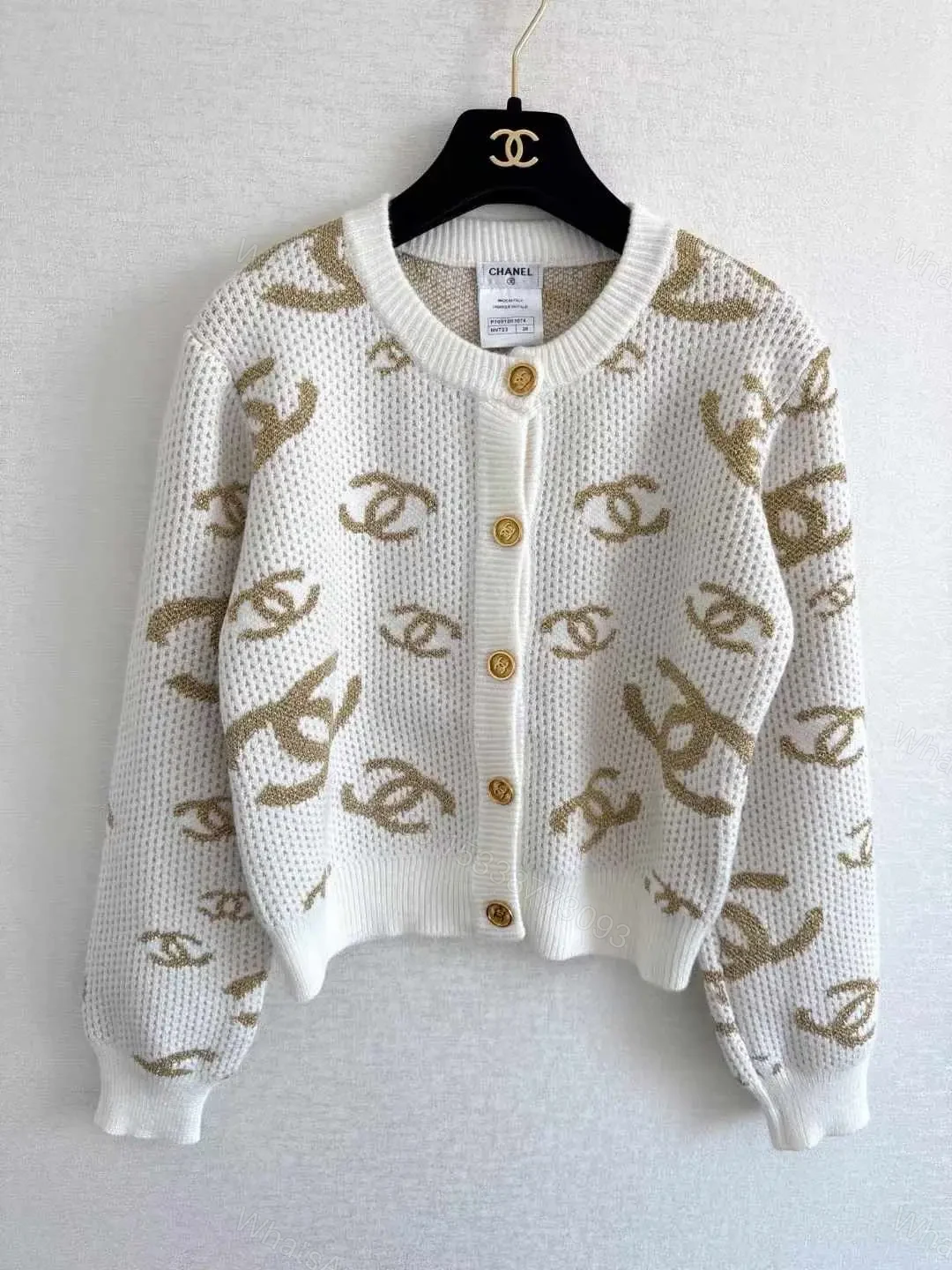 CHANEL — view 1