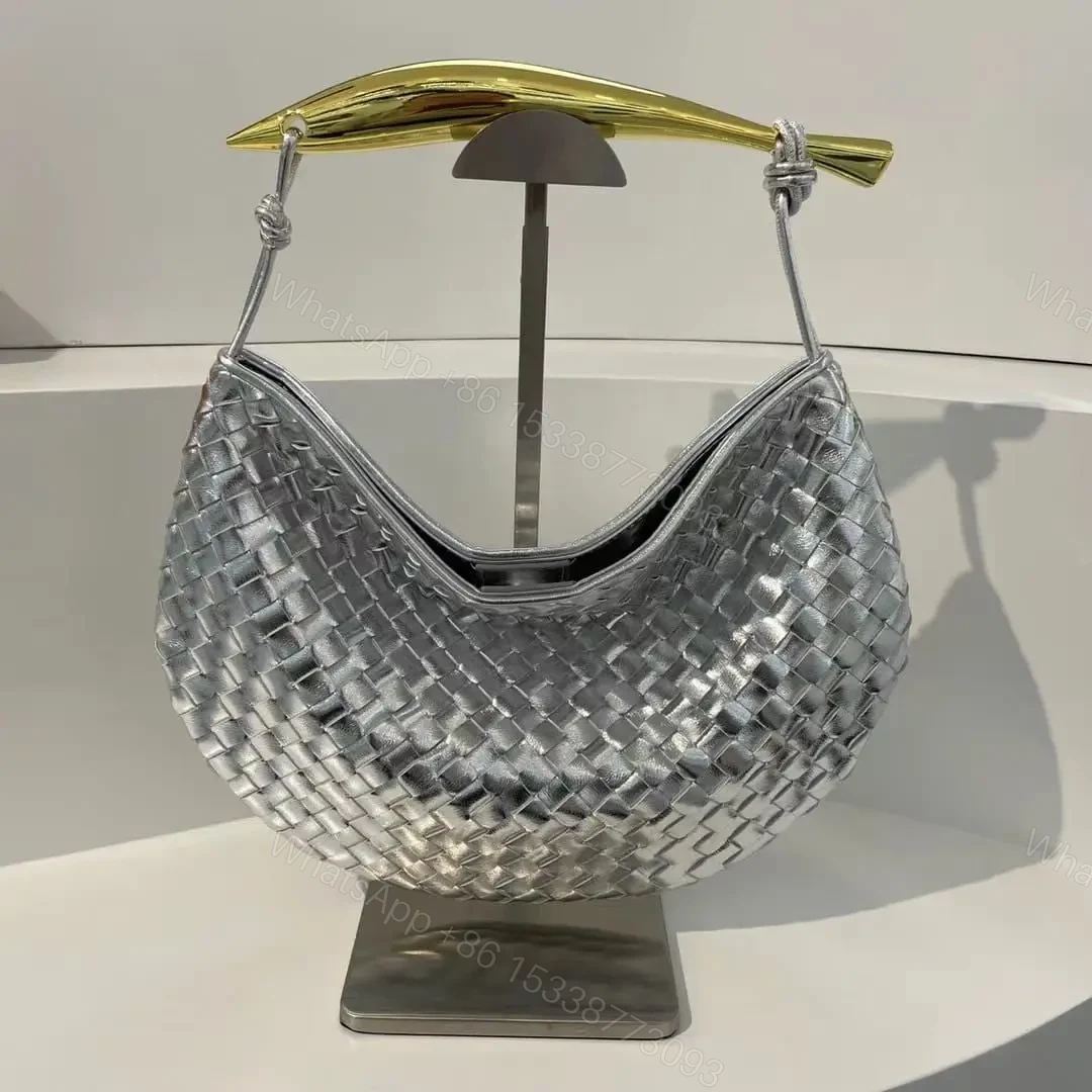 BOTTEGA — view 1