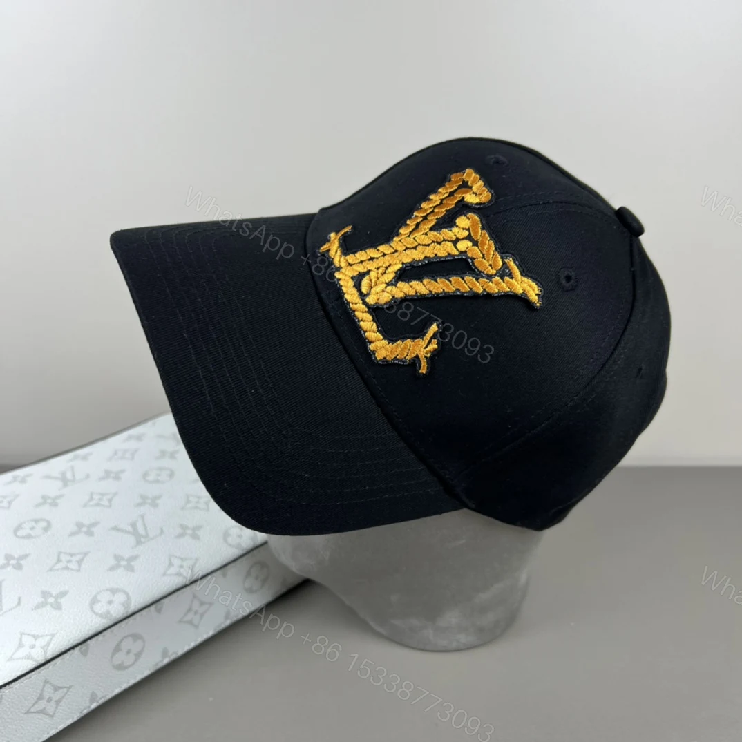 LV 一比一黑底金繡棒球帽 鉤織字母細節 潮流亮點單品 — view 1