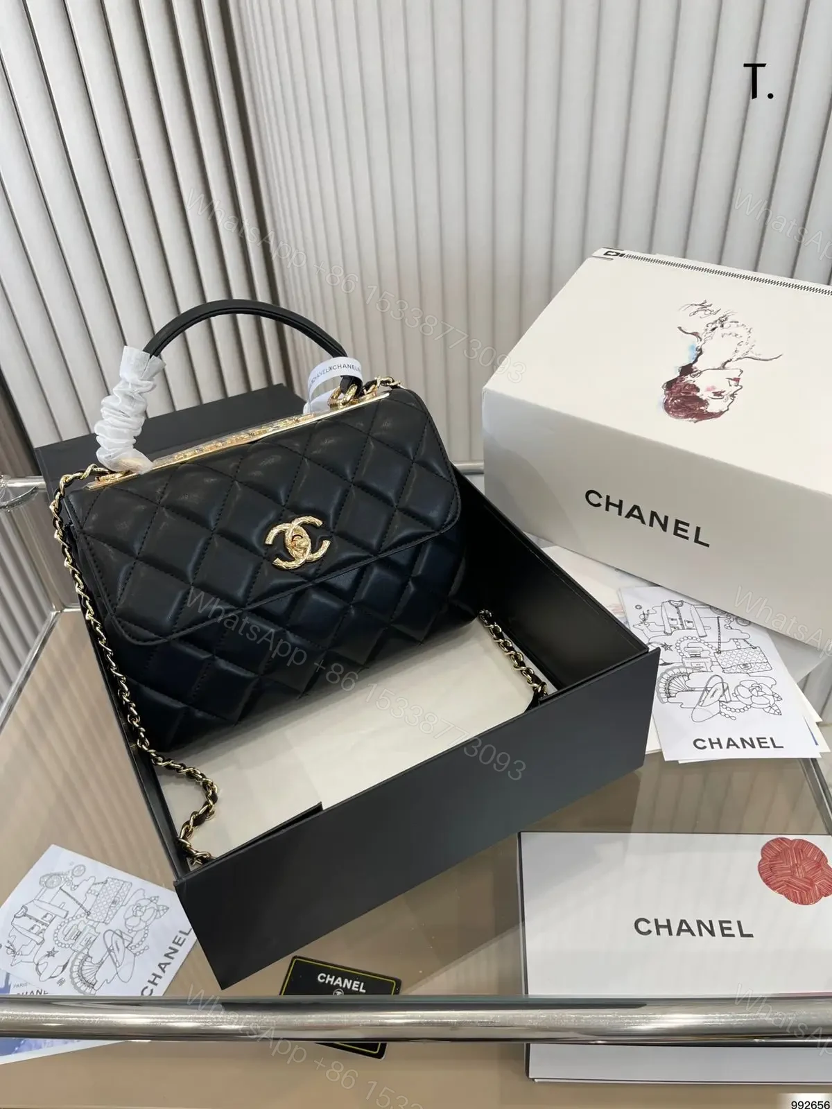 CHANEL — view 1