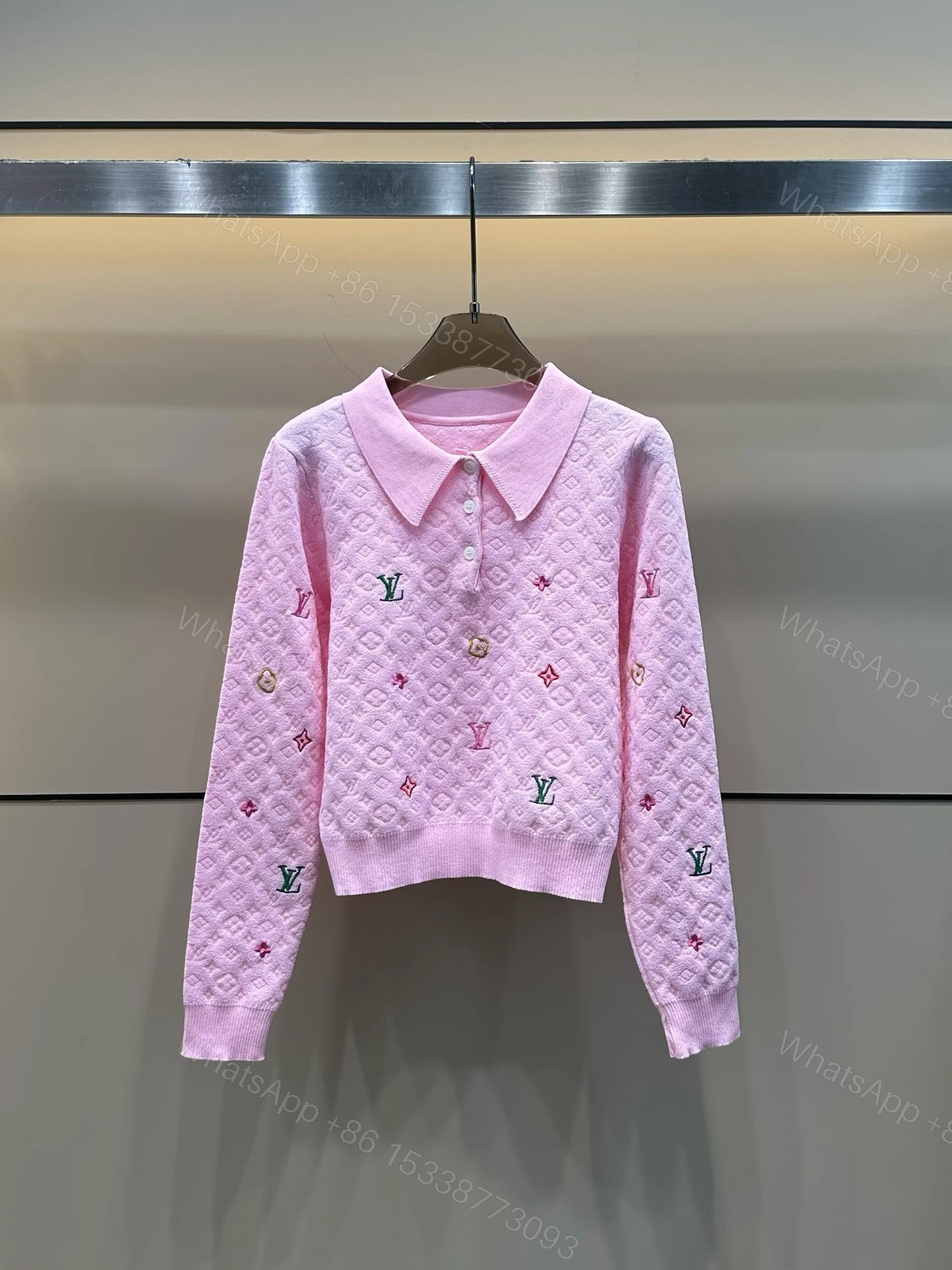 LV高仿粉色翻領刺繡Logo針織衫外套甜美百搭 — view 1