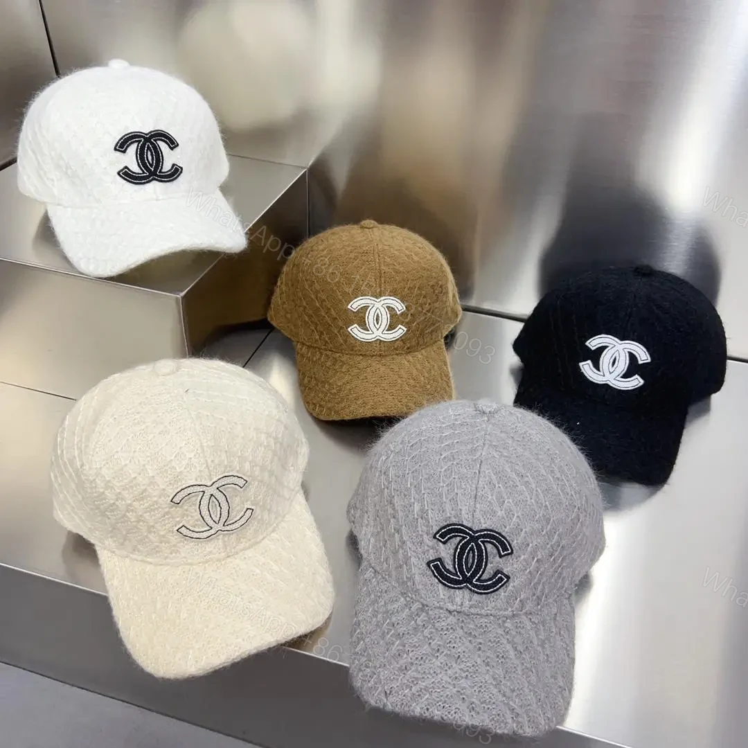 CHANEL — view 1