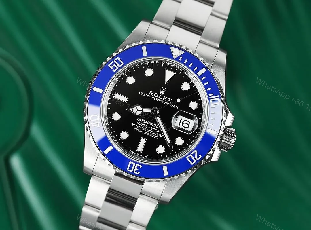 Rolex Submariner 41mm Automatic — view 1