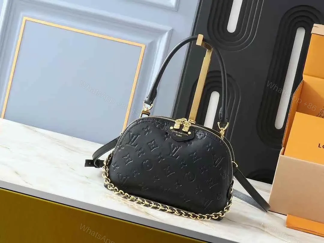 LOUIS VUITTON — view 1