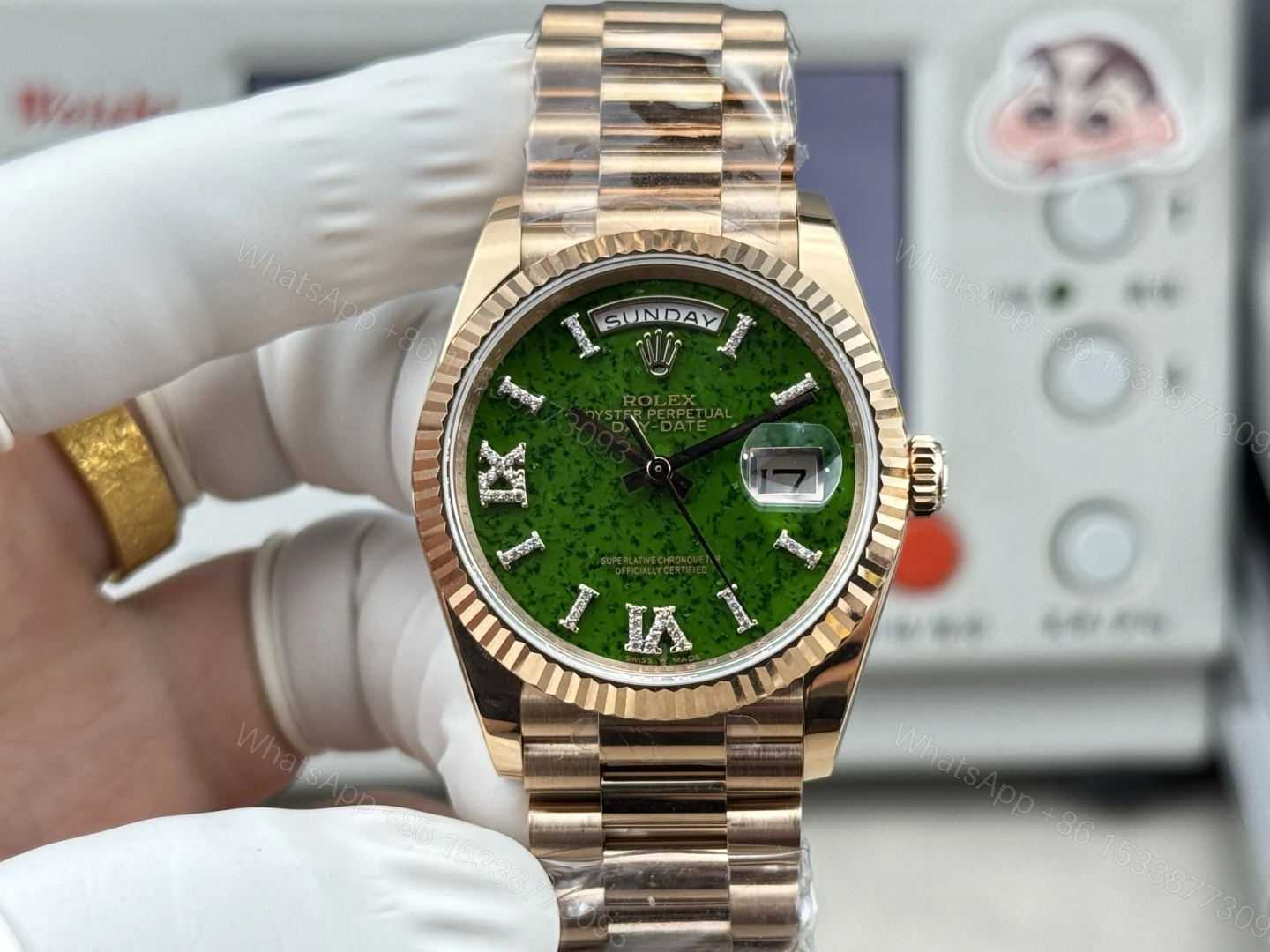 勞力士 A貨 Day-Date 綠玉石面盤男款機械腕錶 經典坑紋圈商務款 — view 1