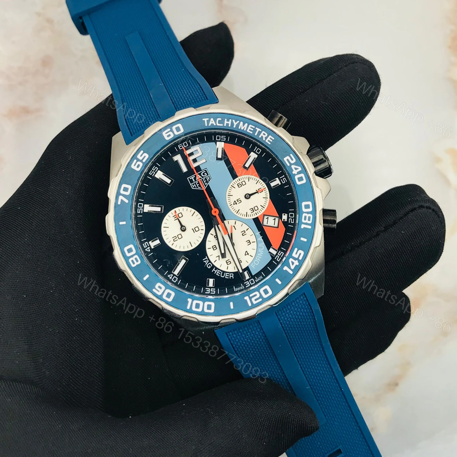 Tag Heuer Formula 1 Quartz Chronograph — view 1