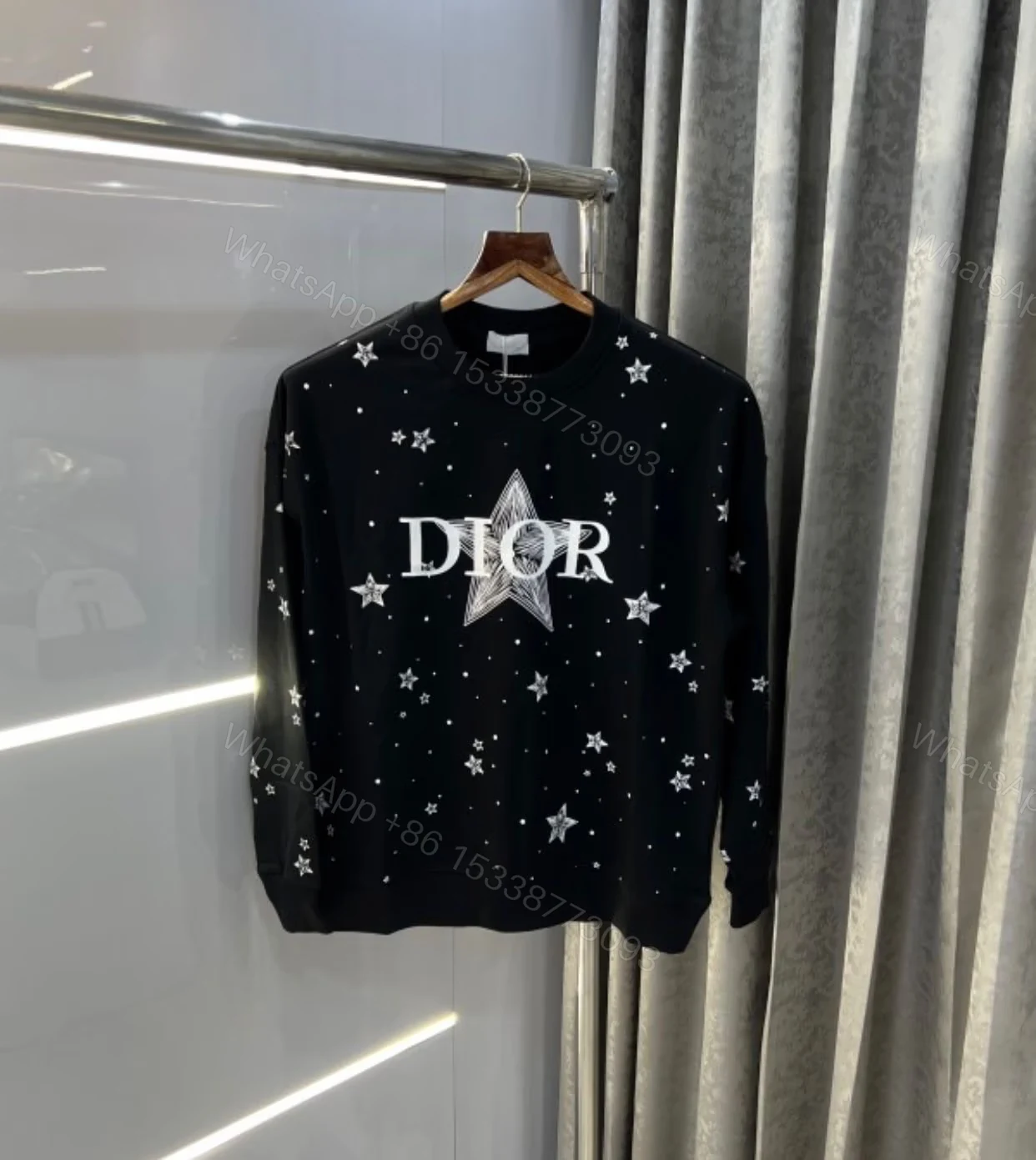 DIOR — view 1
