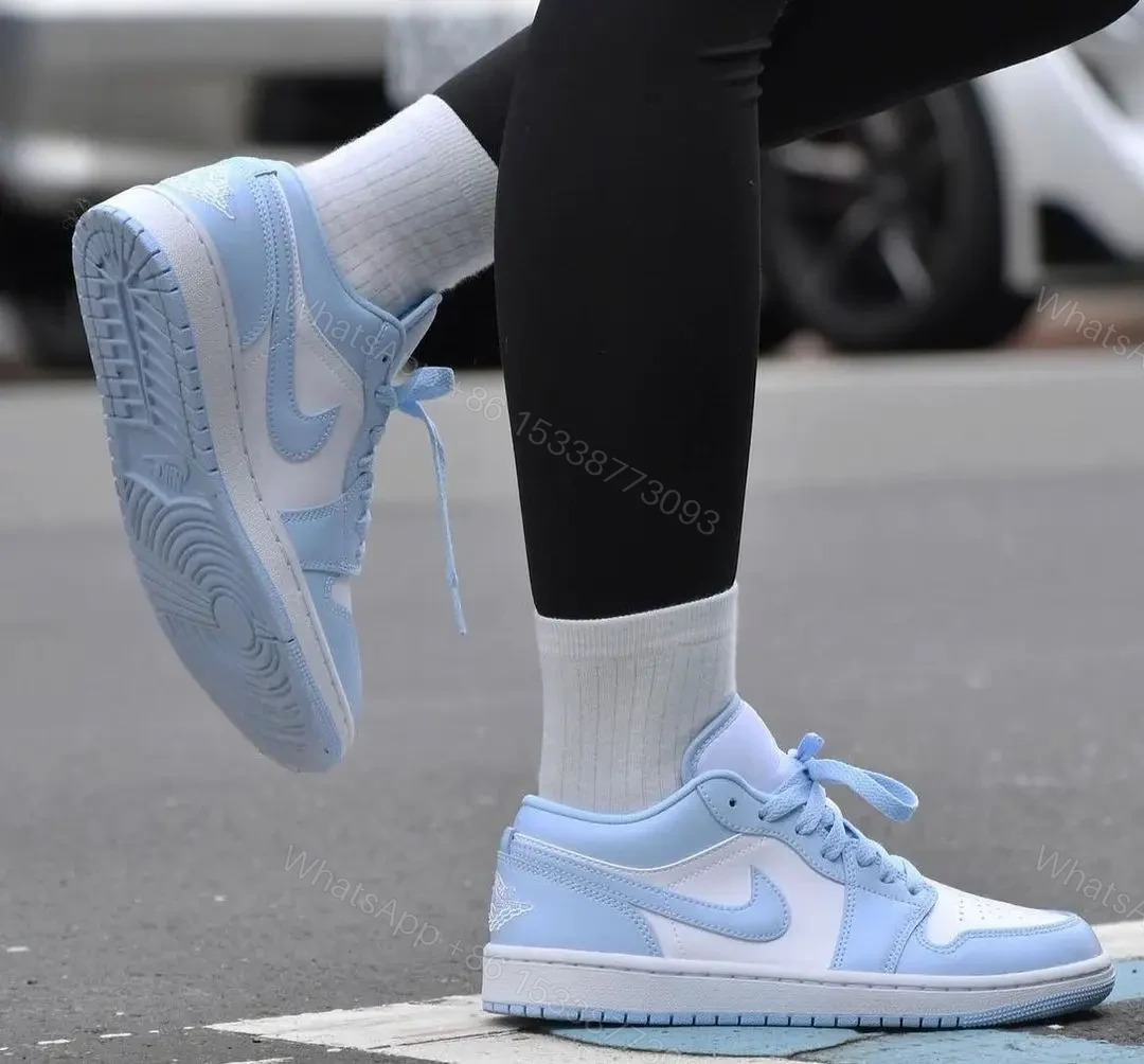 Air Jordan 1 Low White Ice Blue — view 1