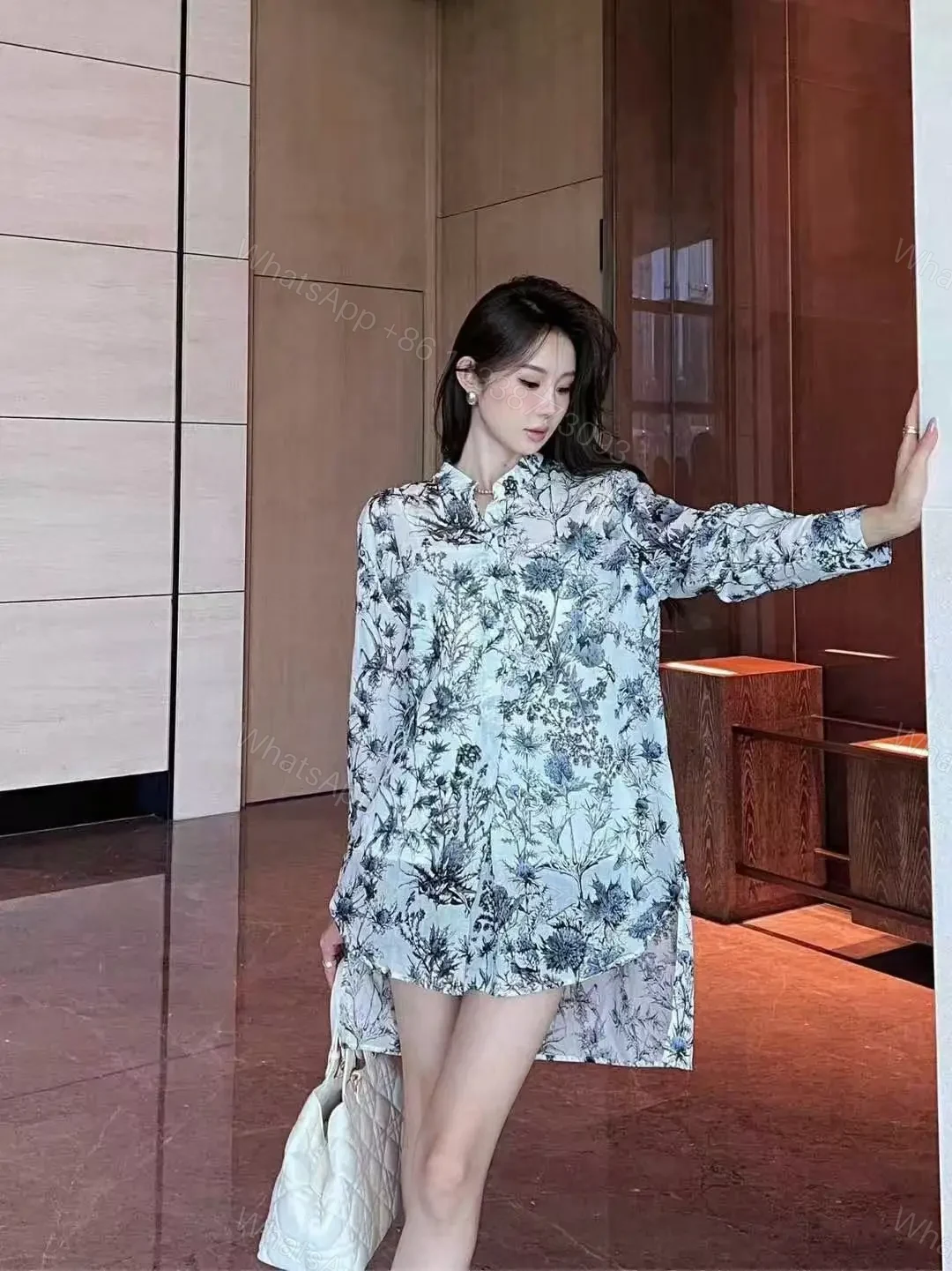 DIOR — view 1