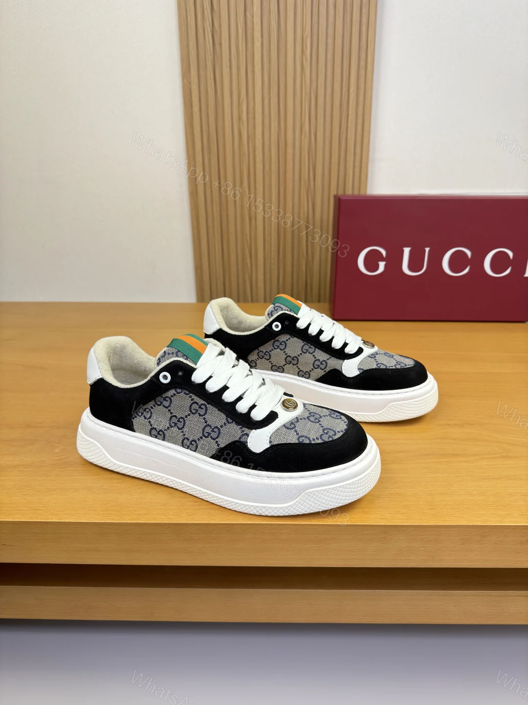 Gucci高仿男士拼色運動鞋 GG帆布拼麂皮設計復古感十足 — view 1