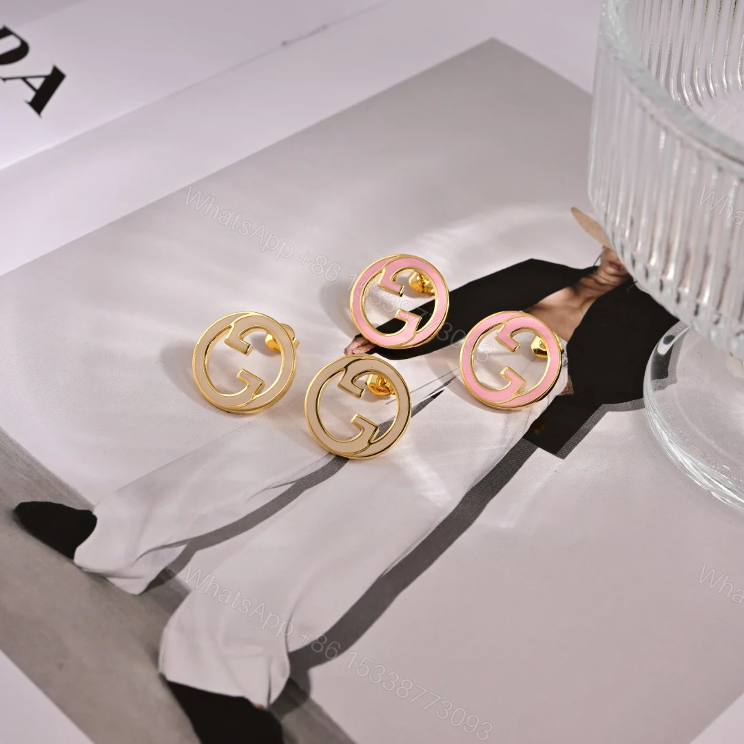 Gucci A貨圓形雙G耳環 女生百搭款式 兩色可選人氣推薦 — view 1