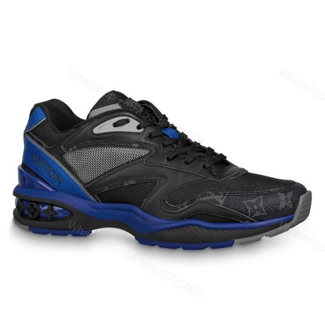 LOUIS VUITTON TRAIL SNEAKERS – LV156 — view 1