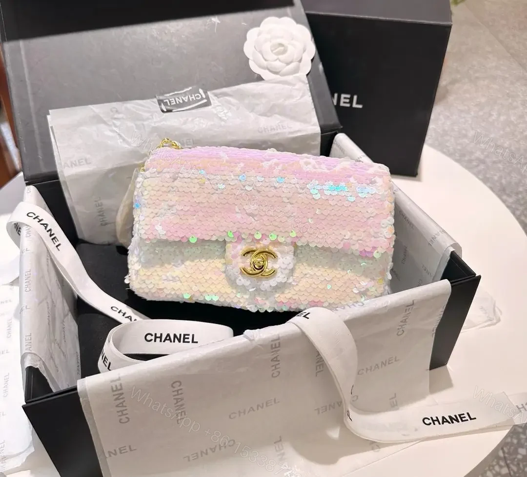 CHANEL — view 1