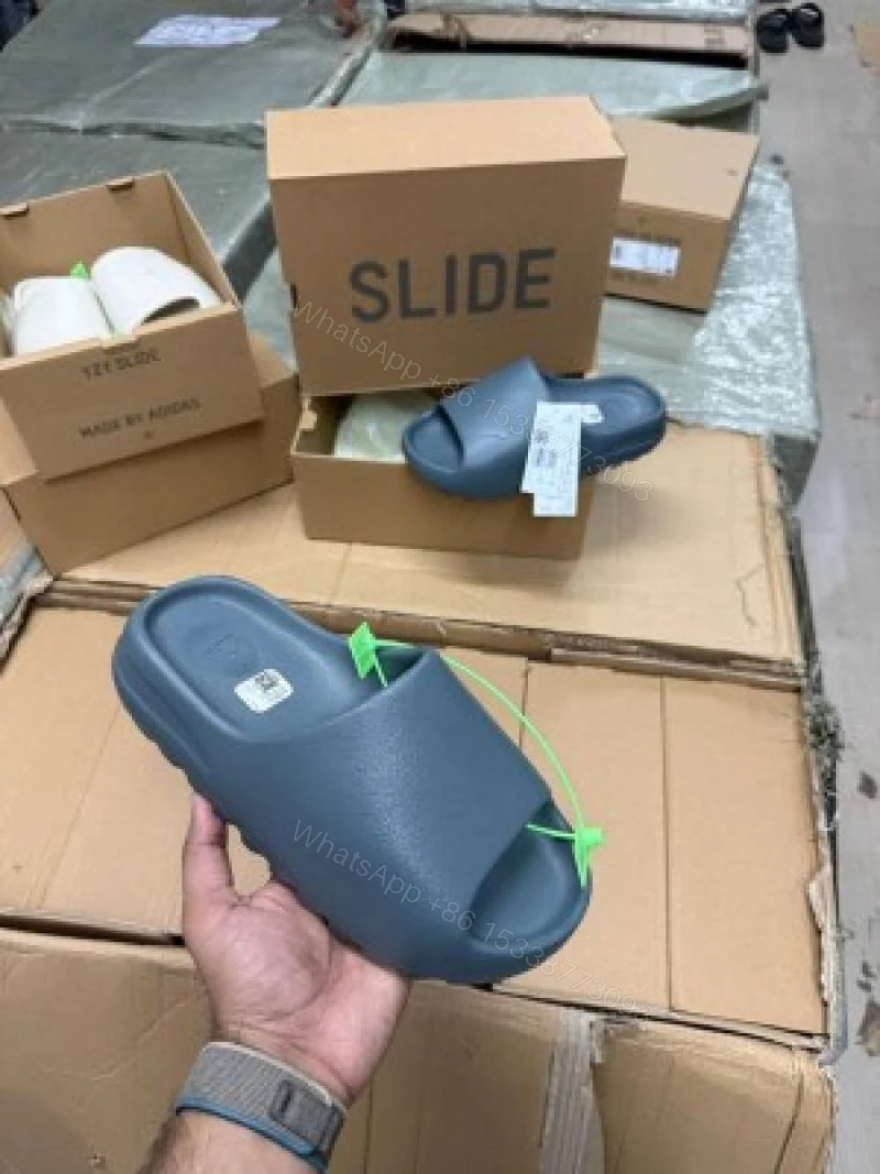 First Copy Adidas Yeezy Slide YZY With Original Box Black — view 1