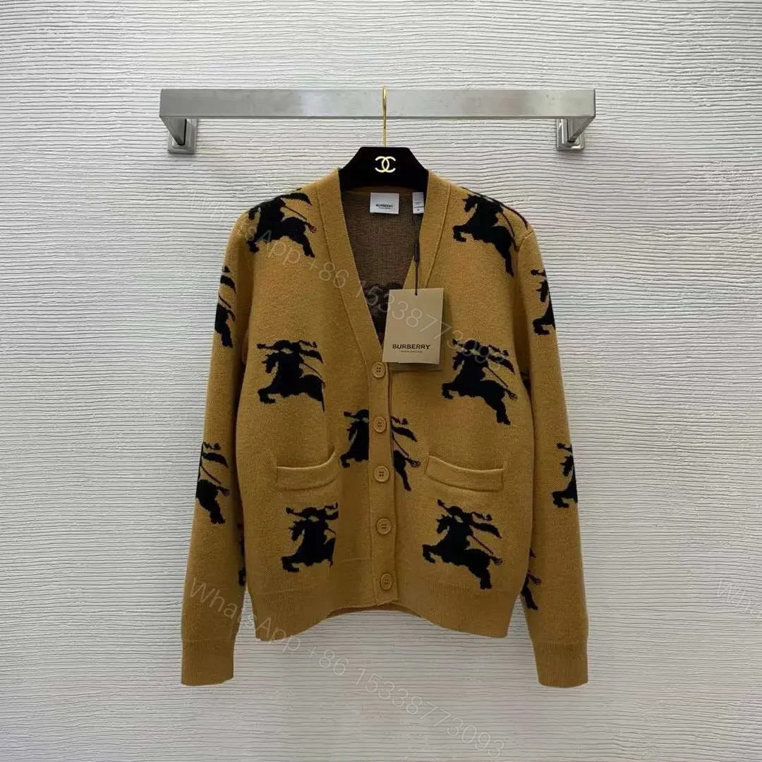 BURBERRY — view 1