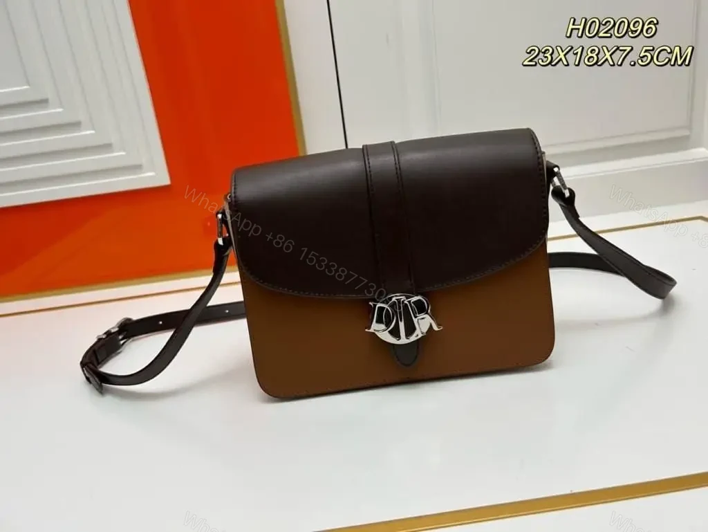 DIOR — view 1