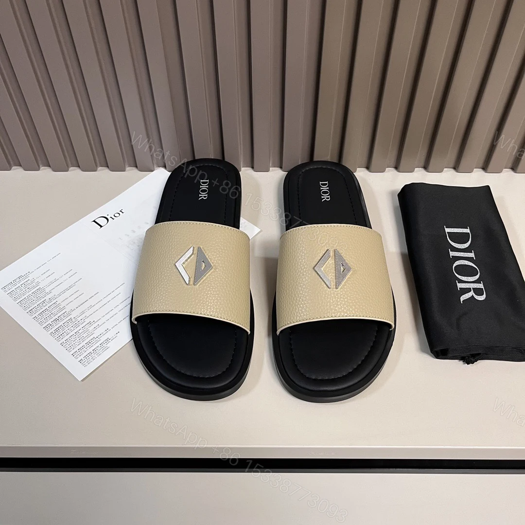 Dior 高仿 男款 真皮Logo拖鞋 夏季時尚款 — view 1