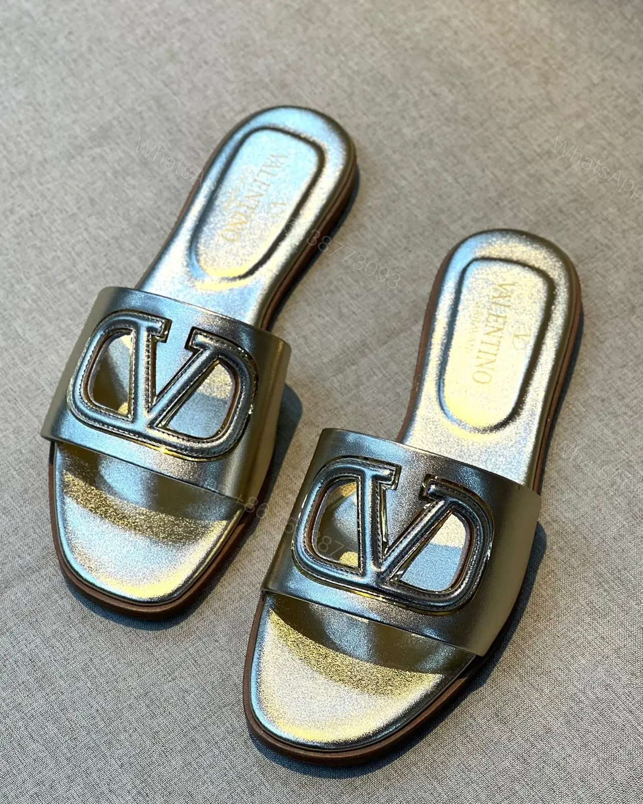 LOUIS VUITTON — view 1