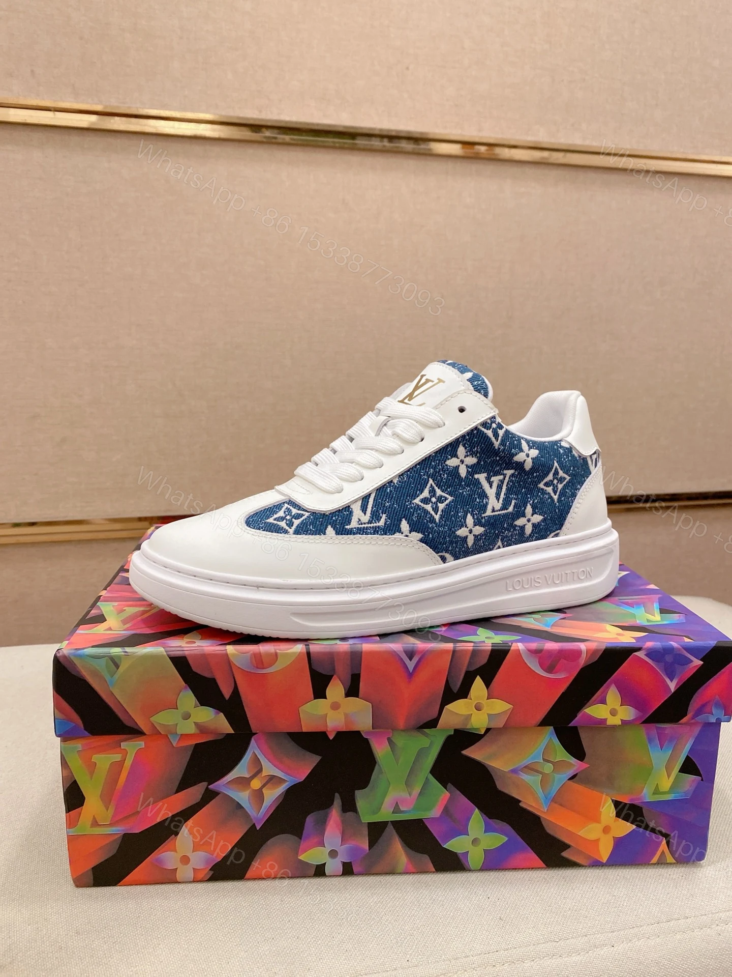LV A貨 藍色Monogram牛仔拼接運動鞋 清爽休閒 — view 1