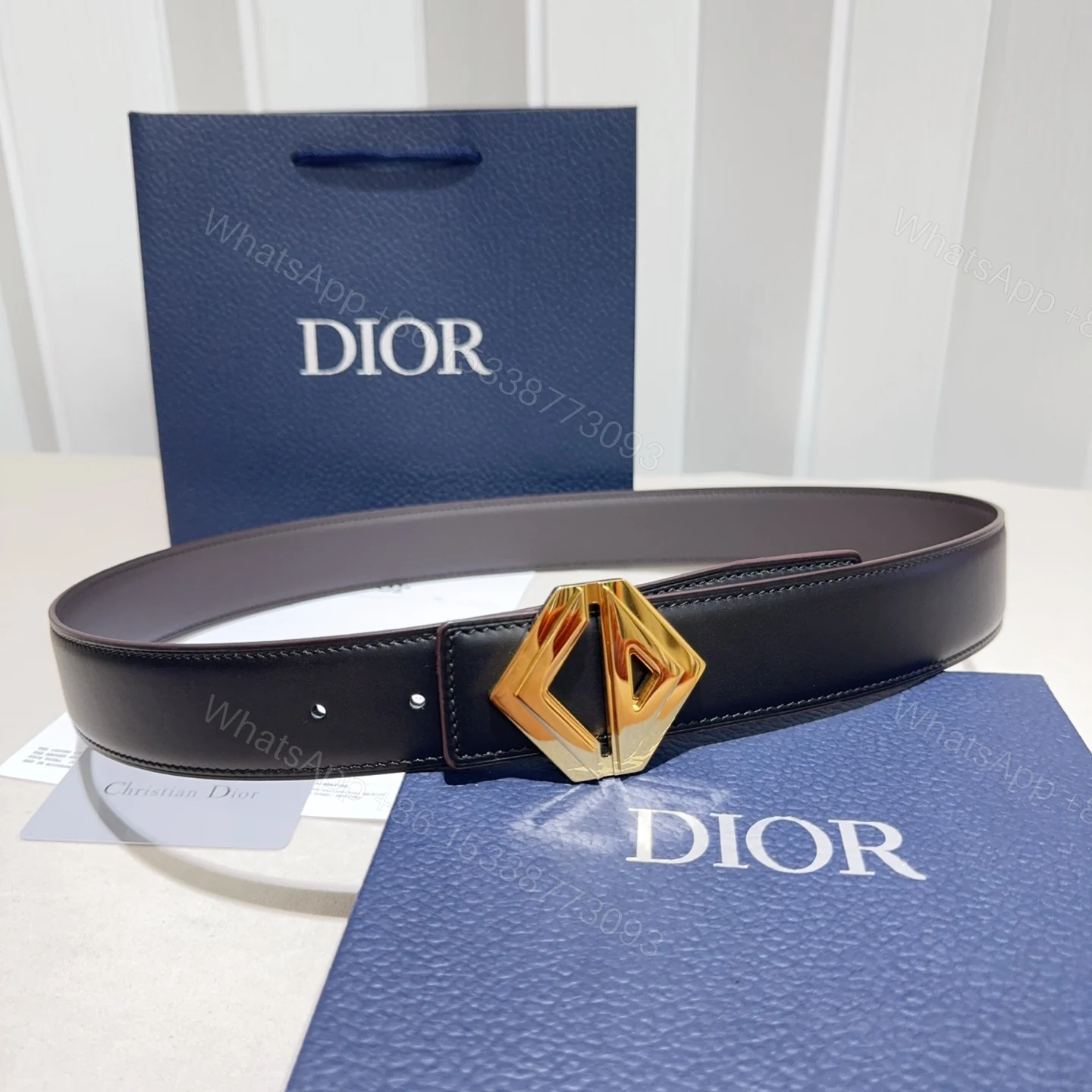 Dior 高仿男士皮帶 幾何雙 D 金扣 奢感細節款 — view 1